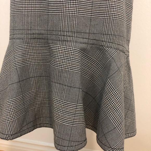 Ann taylor plaid skirt - Picture 2 of 8